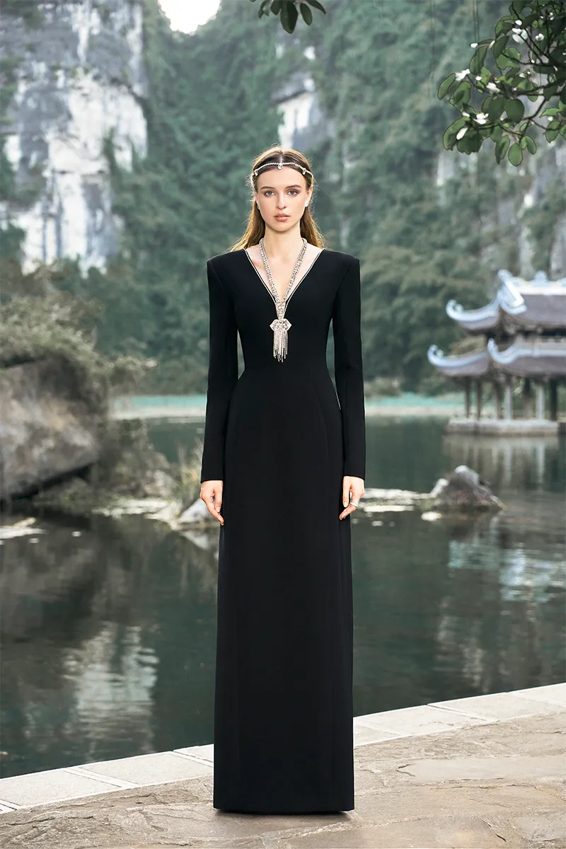 BLACK LONG SLEEVE BACK SLIT GOWN