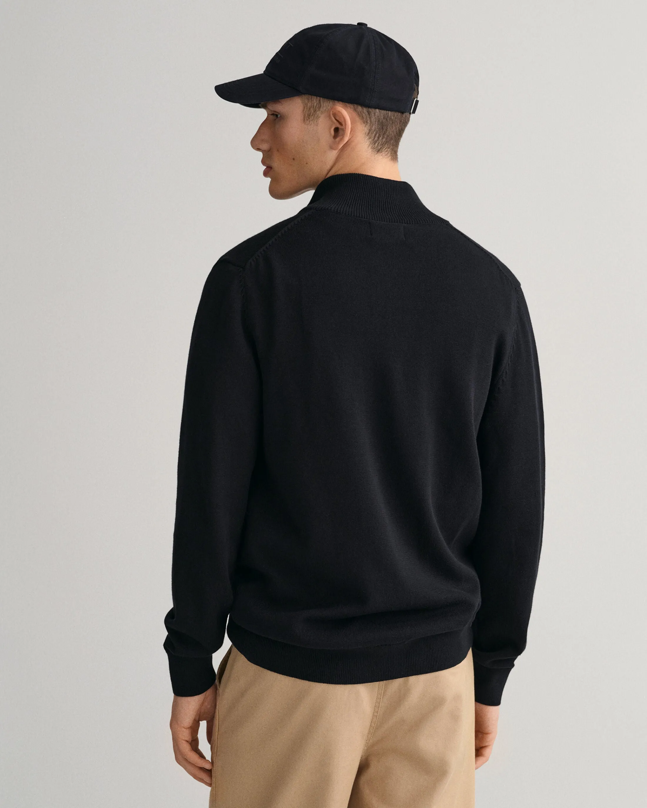 GANT - Casual Cotton Zip Cardigan, Black
