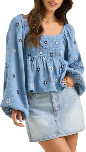 Women Floral Embroidered Blouses Long Lantern Sleeve Smocked Top Y2k Square Neck Babydoll Shirts Vintage Flowy Tops